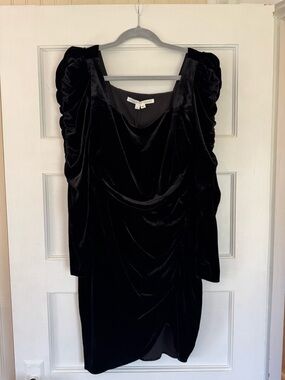 Veronica Beard Black Velvet Puff-Sleeve Dress